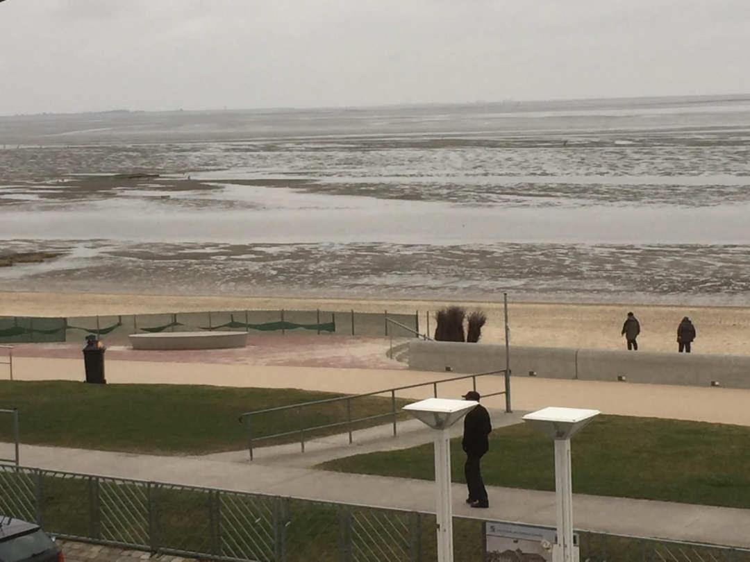 Meeresbrandung, Ferienwohnung 26 Cuxhaven Bagian luar foto